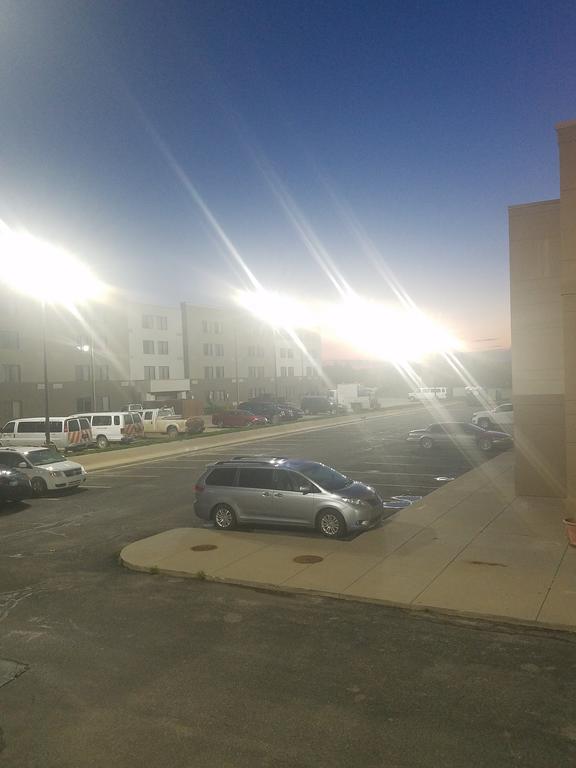 Super 8 By Wyndham Wichita North Hotel Eksteriør billede