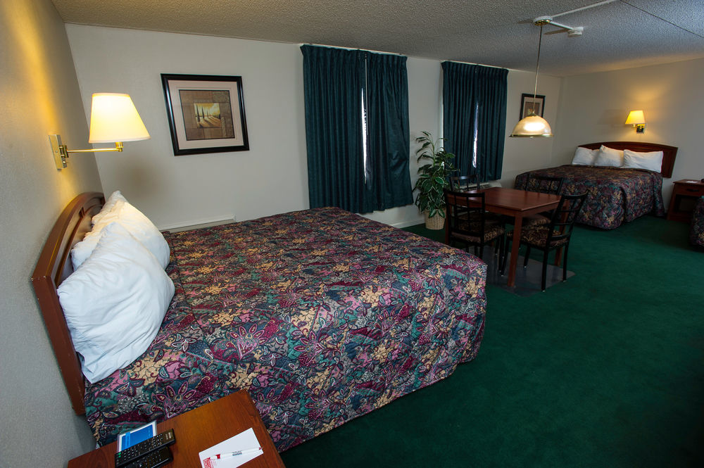 Super 8 By Wyndham Wichita North Hotel Eksteriør billede