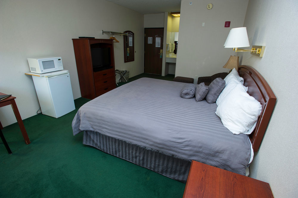 Super 8 By Wyndham Wichita North Hotel Eksteriør billede